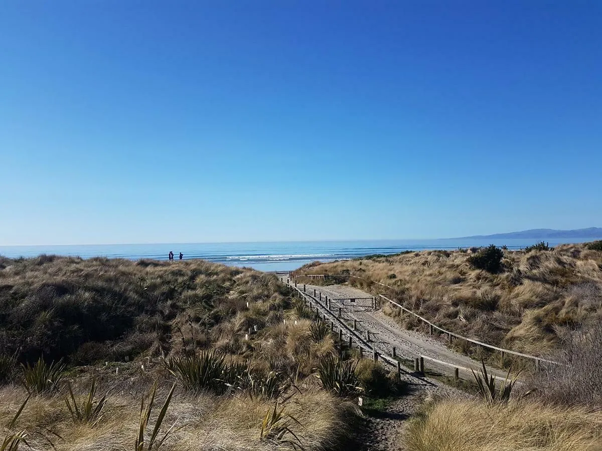 מוטל כרייסטצ'רץ' Spencer Beach Top 10 Holiday Park